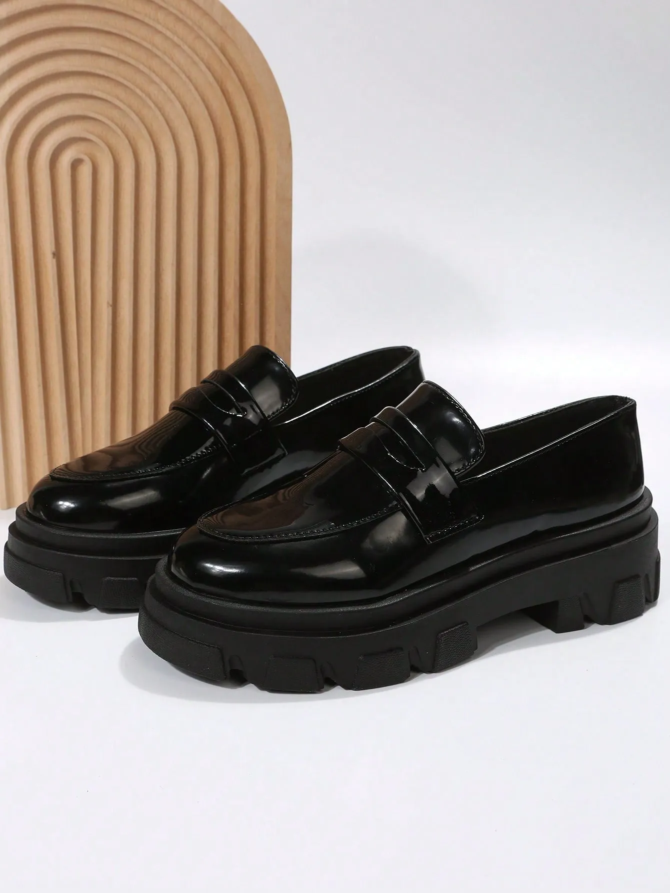 Fashionable Comfortable Lightweight Pu Leather Penny Loafers