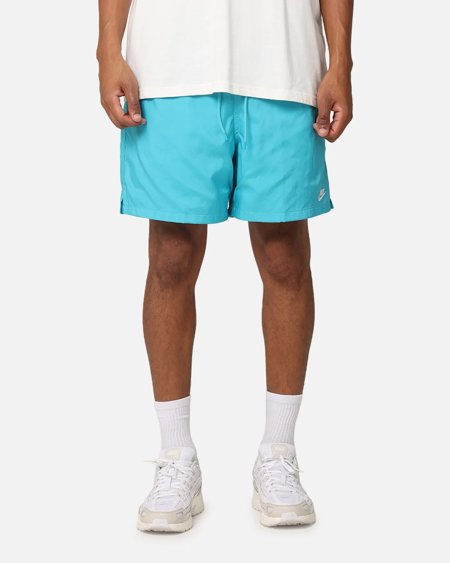 Nike Club Flow Shorts Dusty Cactus/White