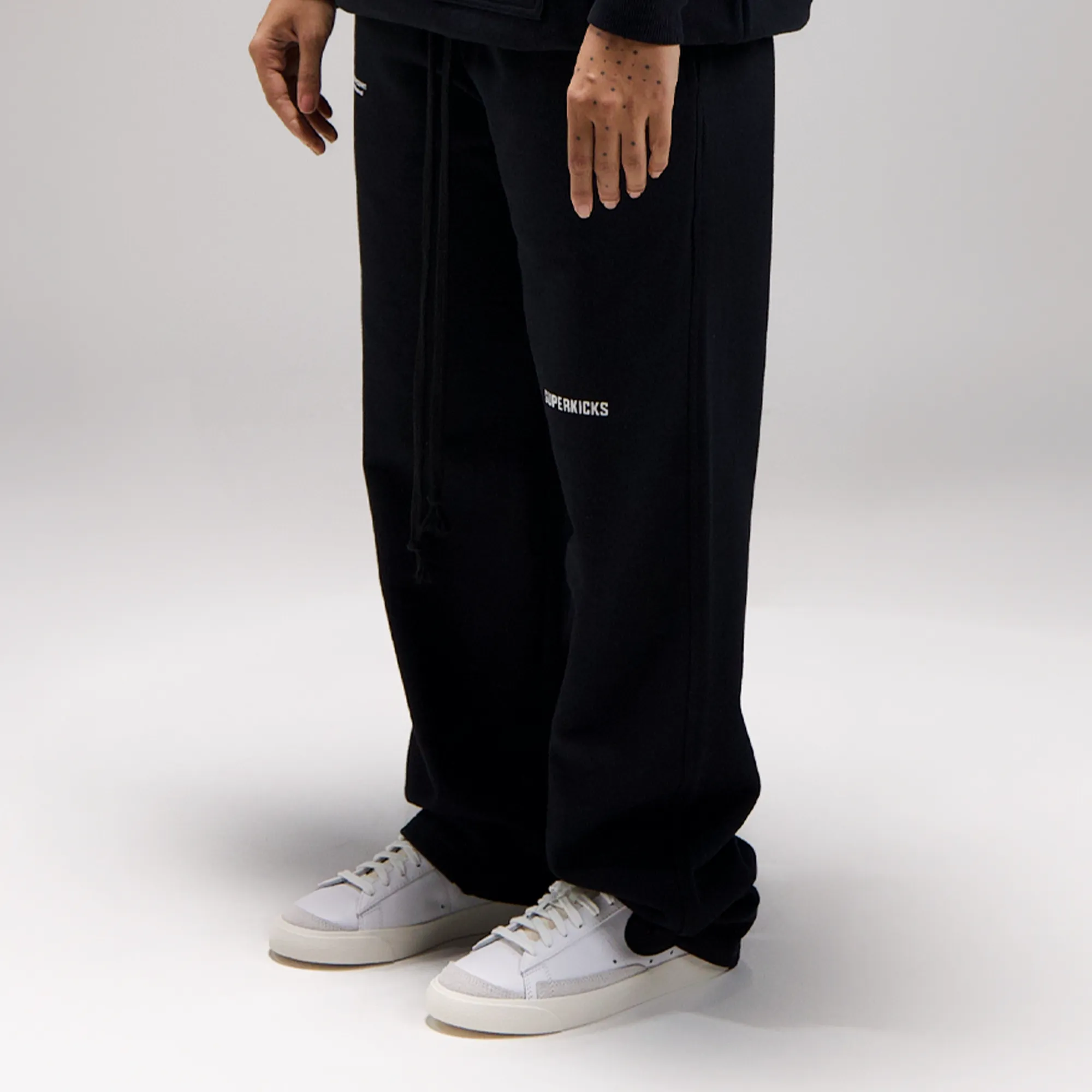 Superkicks | CORE 3.0 UNISEX SWEATPANT “BLACK”