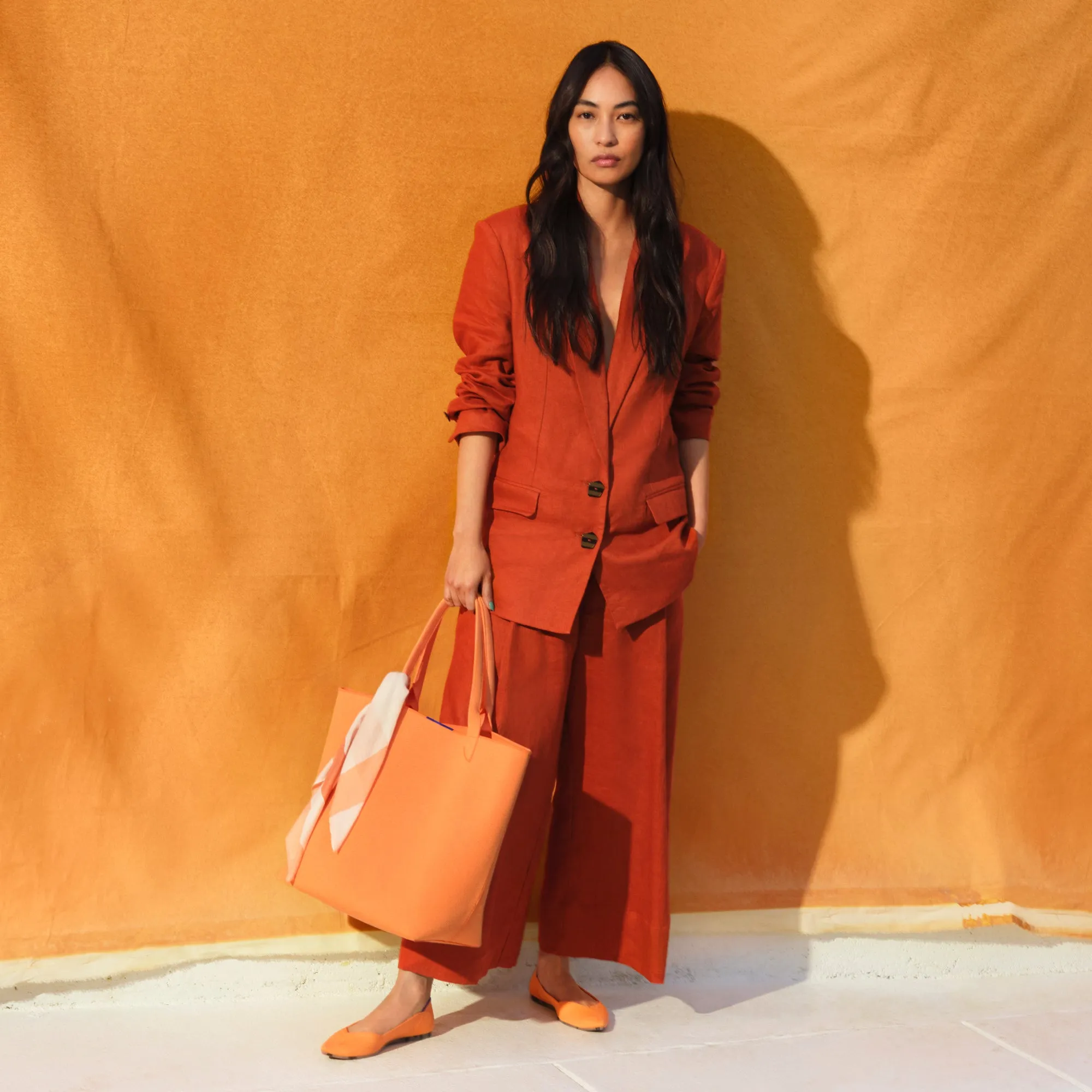 The Lightweight Tote - Clementine